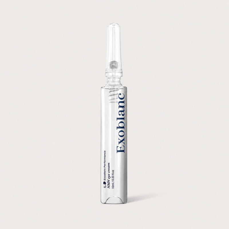 Tubo Contorno de Ojos NMN y Bakuchiol ExoBlanc 10 ml, aplicador, fondo claro